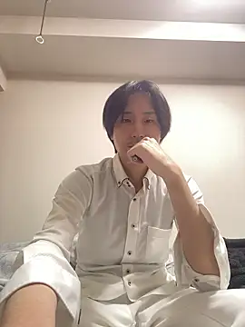 Snapshot of youta200 chatting on April 13, 2026, 10:30 am youta200 online show from April 13, 2026, 10:30 am