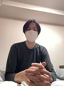 Snapshot of youta200 chatting on April 4, 2026, 2:34 pm youta200 online show from April 4, 2026, 2:34 pm
