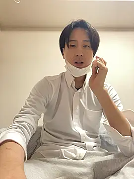 Snapshot of youta200 chatting on April 22, 2026, 4:14 pm youta200 online show from April 22, 2026, 4:14 pm