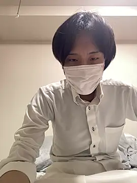 Snapshot of youta200 chatting on July 10, 2026, 10:48 am youta200 online show from July 10, 2026, 10:48 am