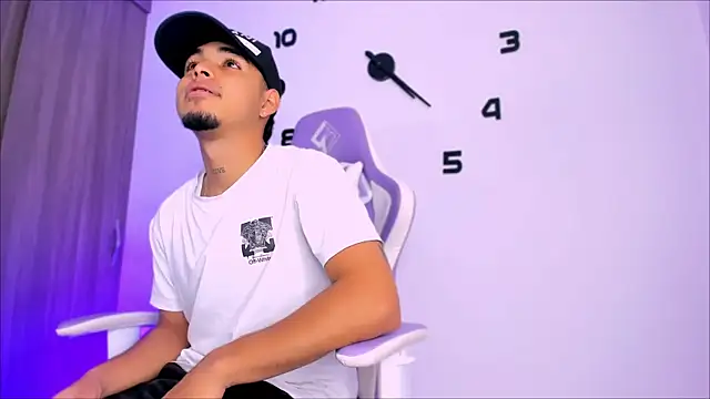 victor ospina online show from April 2, 2026, 1:29 pm