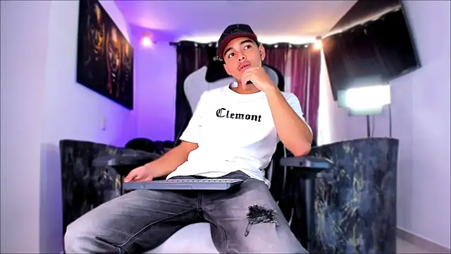 victor ospina online show from March 19, 2026, 3:23 pm