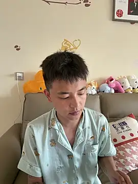 Snapshot of cizong7 chatting on May 22, 2026, 6:33 am cizong7 online show from May 22, 2026, 6:33 am