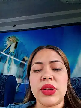 Yelii  online show from May 2, 2026, 4:12 pm