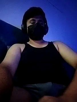 Small dick 069 online show from April 30, 2026, 8:57 pm