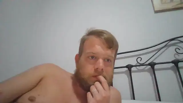 rosalia0koen online show from March 19, 2026, 11:38 pm