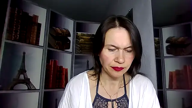 Selena Moo online show from March 19, 2026, 10:43 pm