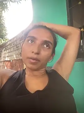 Blowjob-Queen  online show from April 24, 2026, 6:54 pm