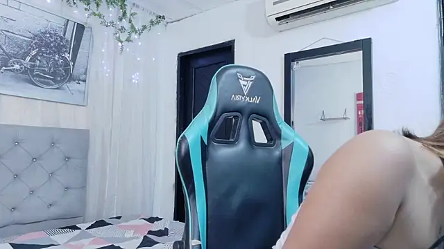 NIO kitty online show from April 2, 2026, 3:24 am