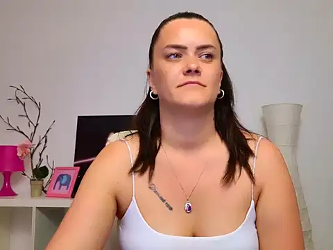 NicolSparkleX online show from June 1, 2026, 5:51 am