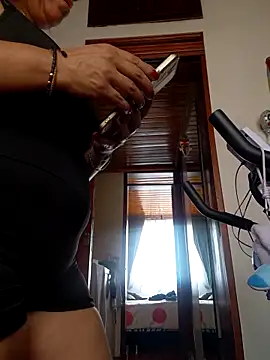 Mielx online show from March 25, 2026, 3:00 pm