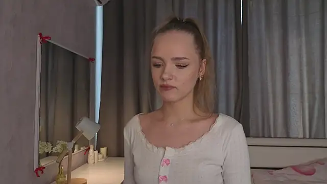 IvaHosick online show from March 24, 2026, 5:07 am