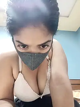 Snapshot of sanayabose7 chatting on March 23, 2026, 3:56 pm sanayabose7 online show from March 23, 2026, 3:56 pm