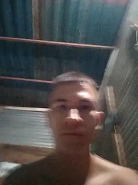 Snapshot of leitan01 chatting on March 22, 2026, 2:04 am leitan01 online show from March 22, 2026, 2:04 am