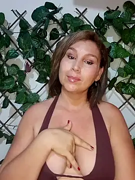 Maddy Hot online show from April 15, 2026, 10:10 am