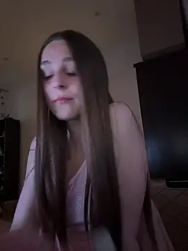 Snapshot of BellMeow_ chatting on May 15, 2026, 6:50 pm BellMeow online show from May 15, 2026, 6:50 pm