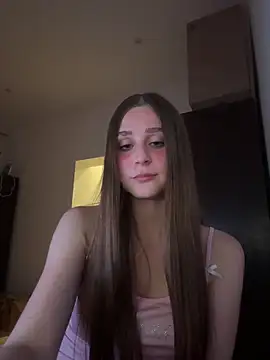 Snapshot of BellMeow_ chatting on June 12, 2026, 8:39 pm BellMeow online show from June 12, 2026, 8:39 pm