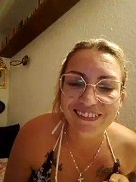 Snapshot of pamela661 chatting on July 15, 2026, 1:01 am pamela661 online show from July 15, 2026, 1:01 am