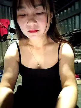 Cute-flowers online show from April 30, 2026, 1:51 pm