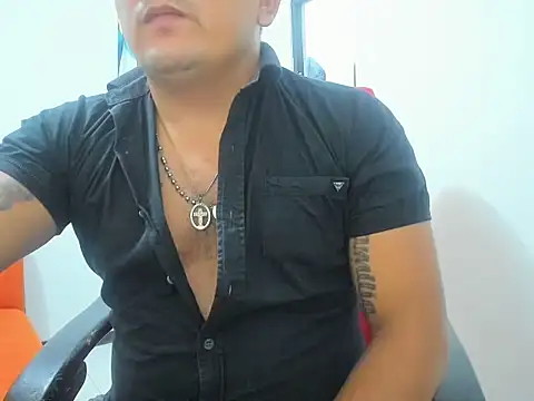 danisttar online show from March 25, 2026, 2:23 am