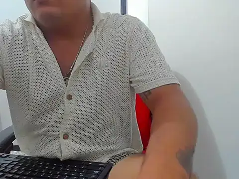 danisttar online show from March 25, 2026, 9:35 pm