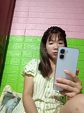 AmyLinee01 online show from June 3, 2026, 3:50 pm