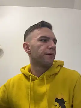 Snapshot of undercoverteen chatting on March 22, 2026, 6:59 am undercoverteen online show from March 22, 2026, 6:59 am