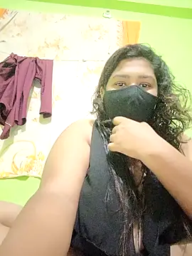 Snapshot of Papte- chatting on May 1, 2026, 12:43 pm Papte- online show from May 1, 2026, 12:43 pm