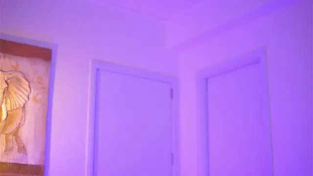 Snapshot of LatinaMorene chatting on June 7, 2026, 6:24 pm LatinaMorene online show from June 7, 2026, 6:24 pm