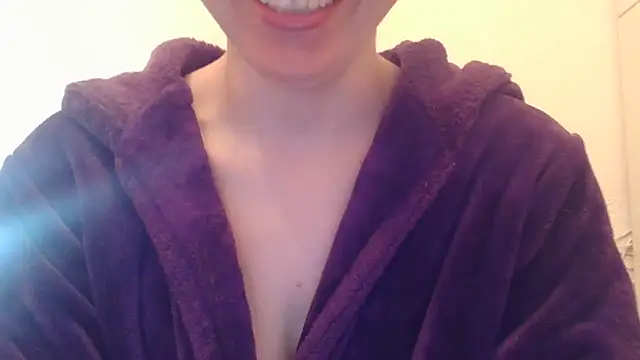 Snapshot of mery_lou20252 chatting on April 2, 2026, 10:44 am mery lou20252 online show from April 2, 2026, 10:44 am