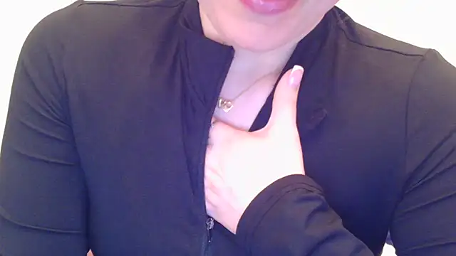 Snapshot of mery_lou20252 chatting on March 24, 2026, 5:13 pm mery lou20252 online show from March 24, 2026, 5:13 pm