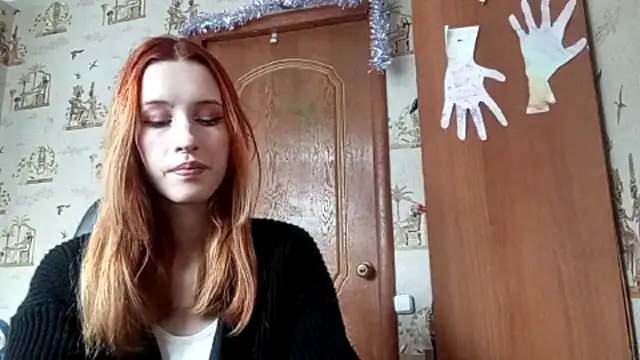 Snapshot of SirenFrost chatting on March 24, 2026, 1:11 pm SirenFrost online show from March 24, 2026, 1:11 pm