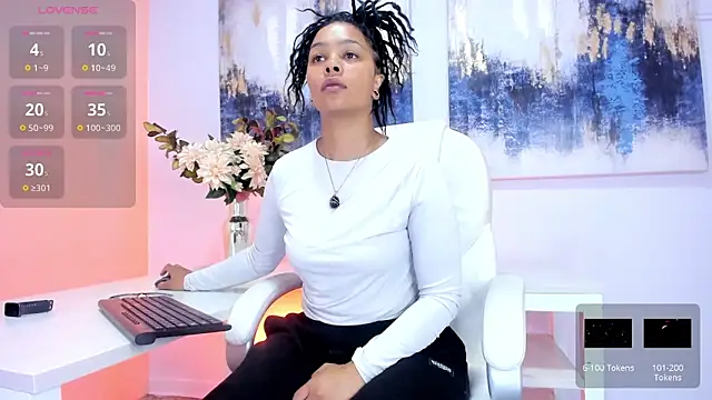 andreazoe online show from June 9, 2026, 2:29 pm
