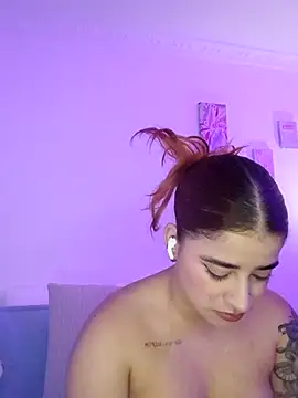 Snapshot of martina_connor1 chatting on May 25, 2026, 4:38 pm martina connor1 online show from May 25, 2026, 4:38 pm