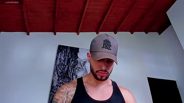Snapshot of Santos_ramirez1 chatting on April 23, 2026, 3:02 pm Santos ramirez1 online show from April 23, 2026, 3:02 pm