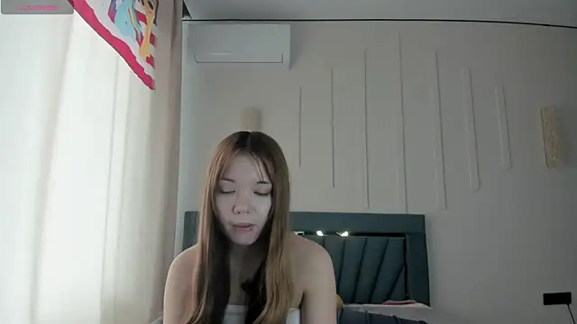 Snapshot of kok0mi chatting on May 2, 2026, 3:34 am kok0mi online show from May 2, 2026, 3:34 am