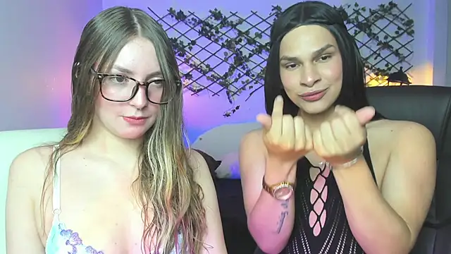 Honey  kiss online show from March 23, 2026, 12:33 am