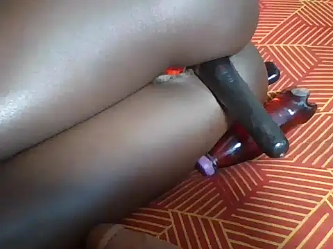 Snapshot of marylicious chatting on March 27, 2026, 8:26 am marylicious online show from March 27, 2026, 8:26 am