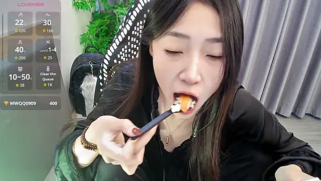 Snapshot of su_ning chatting on April 3, 2026, 7:15 am su ning online show from April 3, 2026, 7:15 am