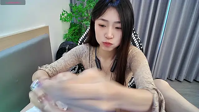 Snapshot of su_ning chatting on April 5, 2026, 6:09 am su ning online show from April 5, 2026, 6:09 am