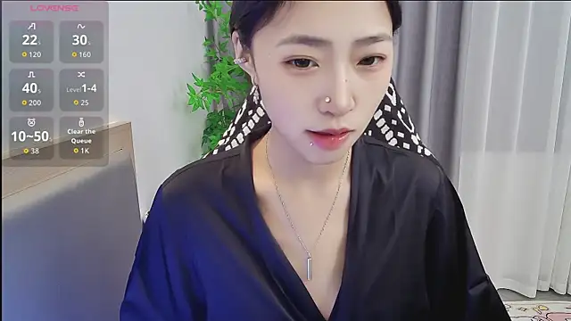 Snapshot of su_ning chatting on April 25, 2026, 11:57 am su ning online show from April 25, 2026, 11:57 am