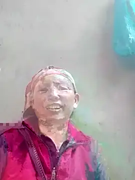 em-cute online show from March 26, 2026, 1:37 am