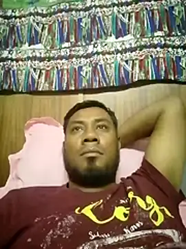 Snapshot of Yudiania chatting on July 2, 2026, 5:52 pm Yudiania online show from July 2, 2026, 5:52 pm