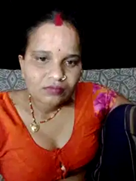 Shivani09900 online show from May 27, 2026, 6:48 pm
