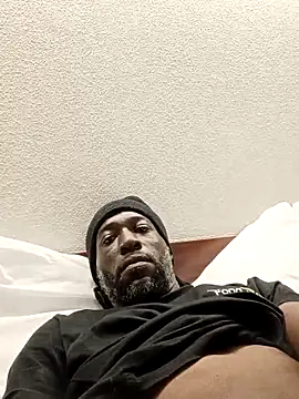 KingBlackStallion online show from April 8, 2026, 1:56 pm