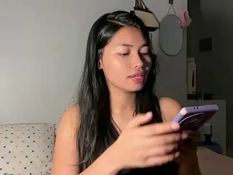 Snapshot of zafarina_18 chatting on June 2, 2026, 4:29 pm zafarina 18 online show from June 2, 2026, 4:29 pm