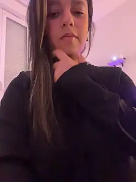 Snapshot of Lusty_Lunaa chatting on April 4, 2026, 11:28 am Lusty Lunaa online show from April 4, 2026, 11:28 am