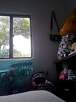 Snapshot of valeria1005 chatting on March 25, 2026, 1:10 pm valeria1005 online show from March 25, 2026, 1:10 pm