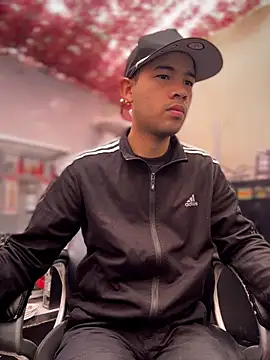 Zhang Weii online show from March 25, 2026, 12:59 pm