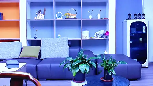 girllong520 online show from March 31, 2026, 3:36 pm